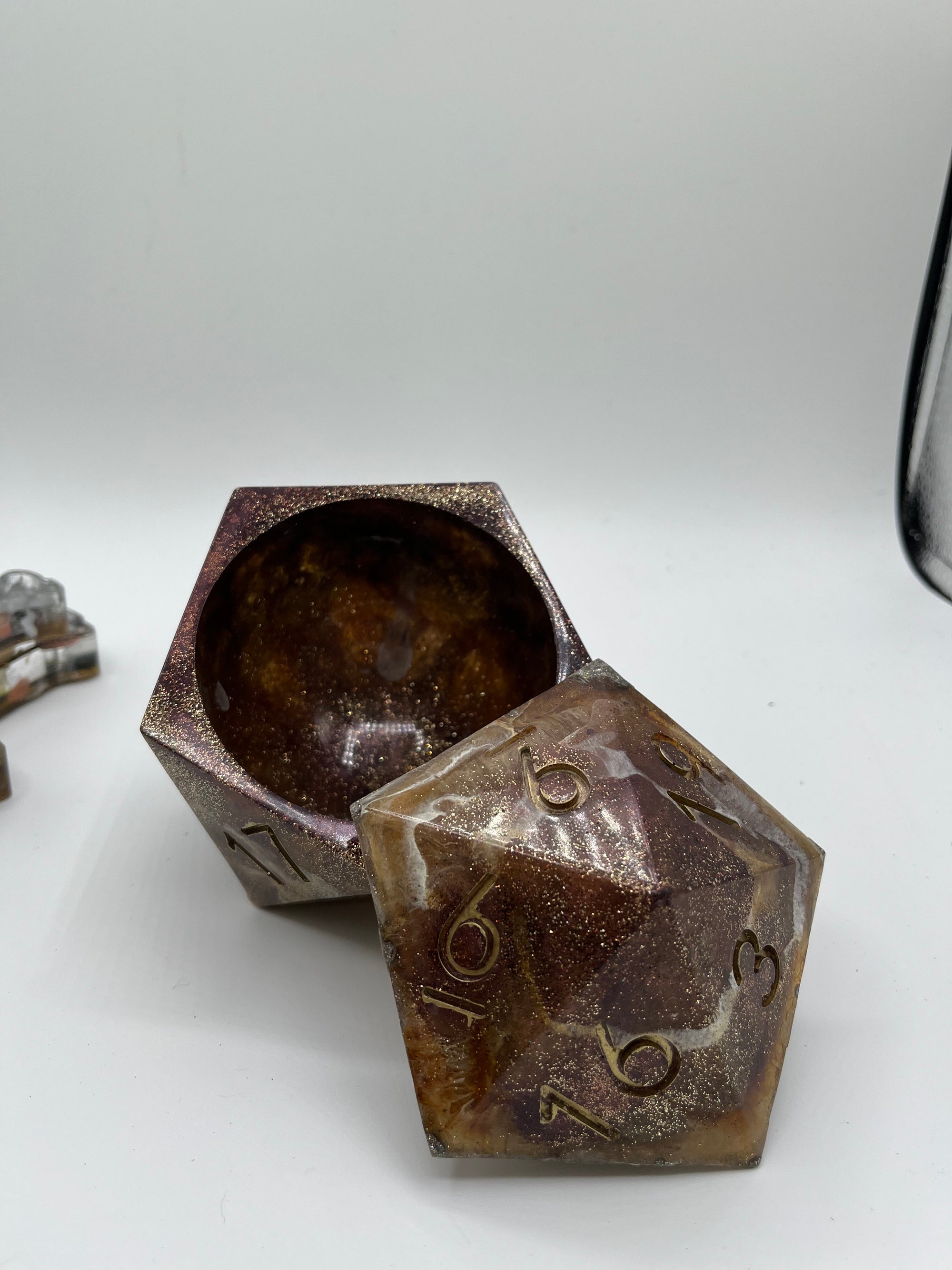 RESIN DICE HOLDERS